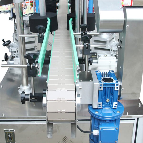 YCT-52 Automatic Two-sided Labeling Machine - Image 2